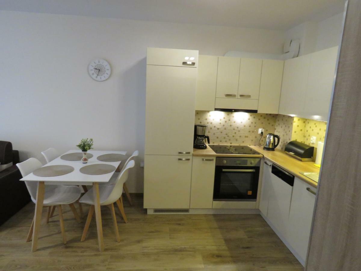 Blizej Morza U Jacka Z Garazem Apartment Kolobrzeg Luaran gambar