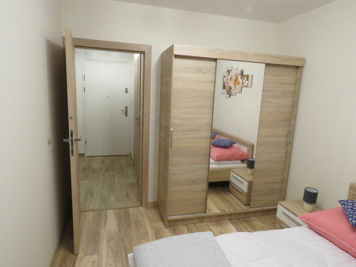 Blizej Morza U Jacka Z Garazem Apartment Kolobrzeg Luaran gambar